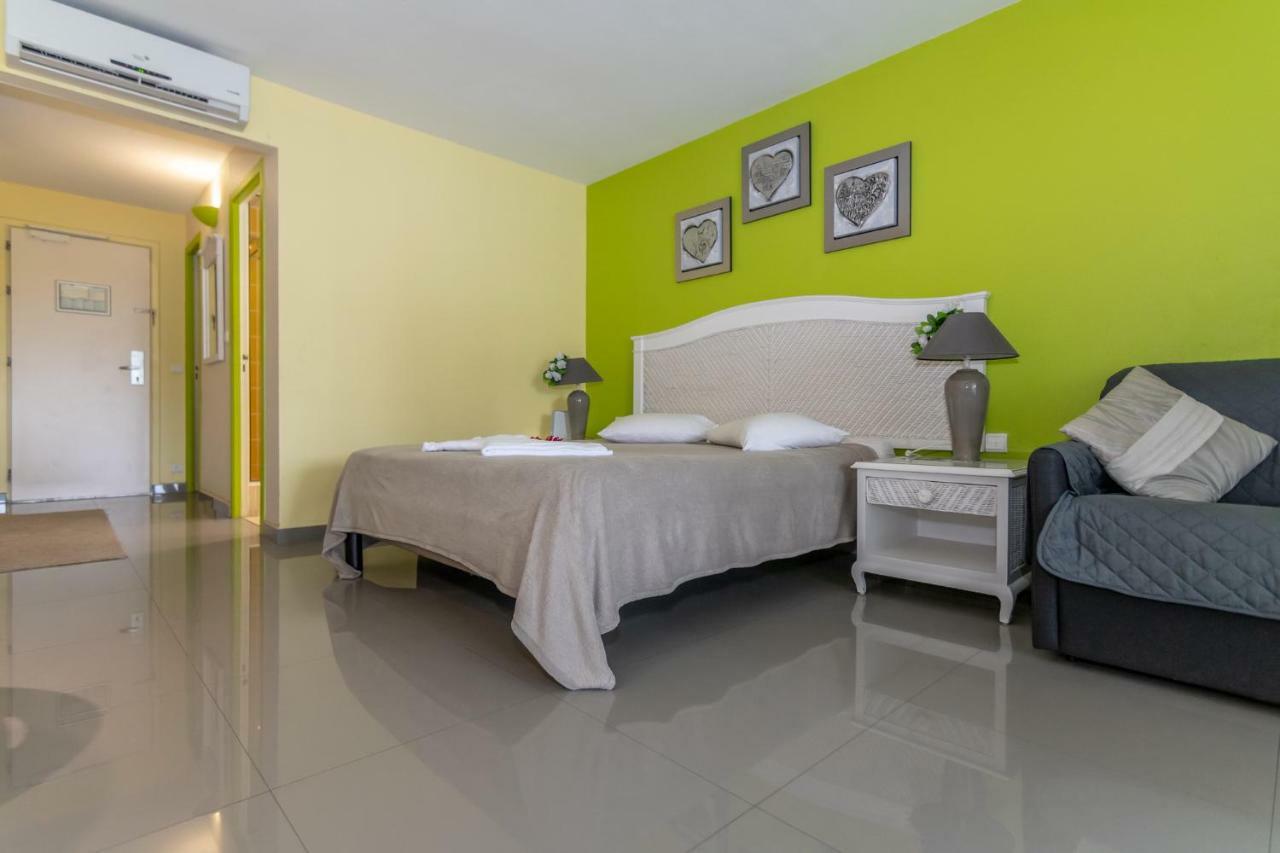 Residence La Vieille Tour Ле Госие Екстериор снимка